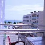 Estrella De Mar Youth אכסניה קאללה