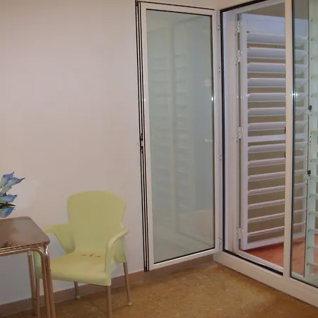 Vandrarhem Estrella De Mar Youth Calella