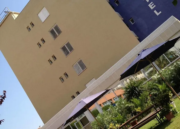 Estrella De Mar Youth Vandrarhem Calella